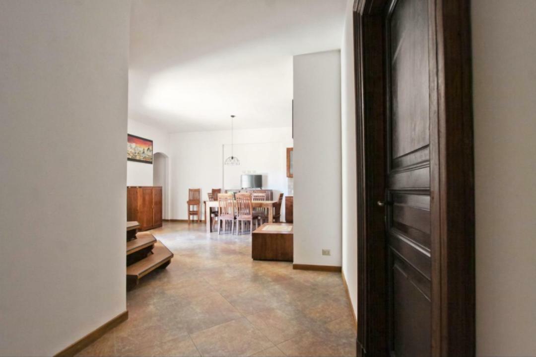 Dal Centurione Apartment โรม ภายนอก รูปภาพ