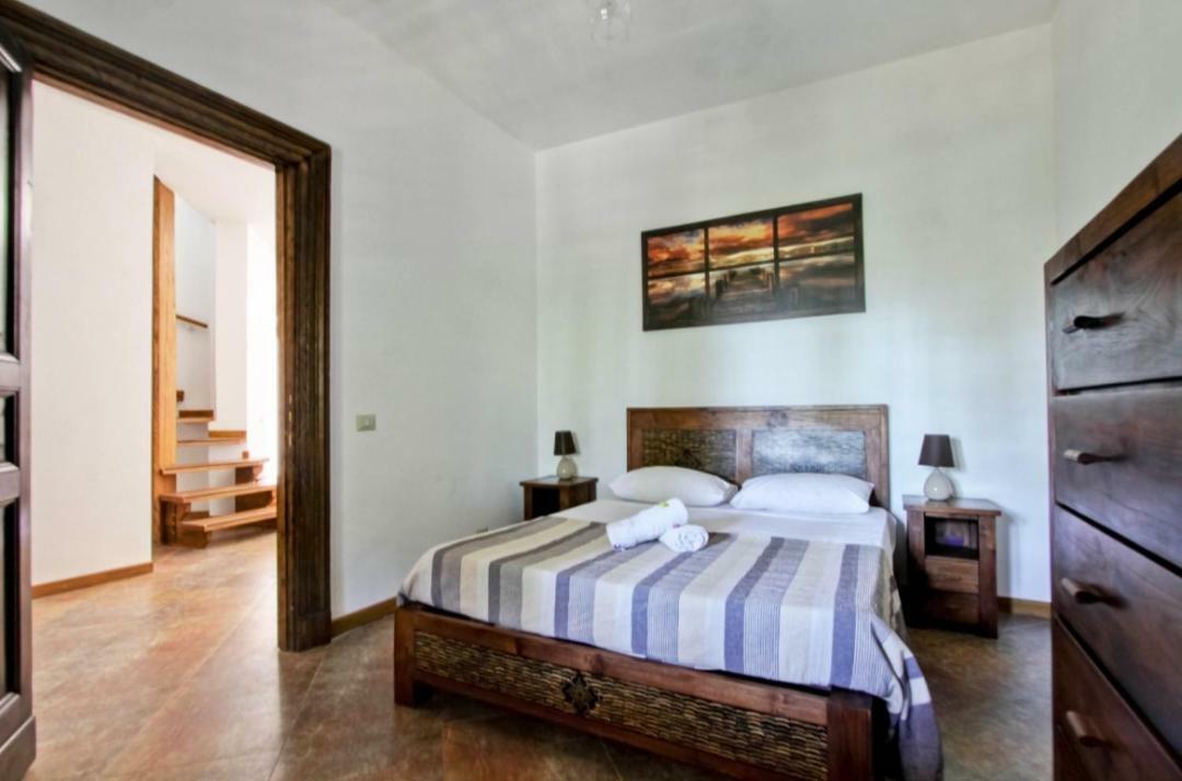Dal Centurione Apartment โรม ภายนอก รูปภาพ